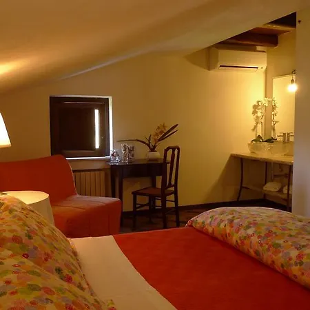 Le Ninfee Bed & Breakfast